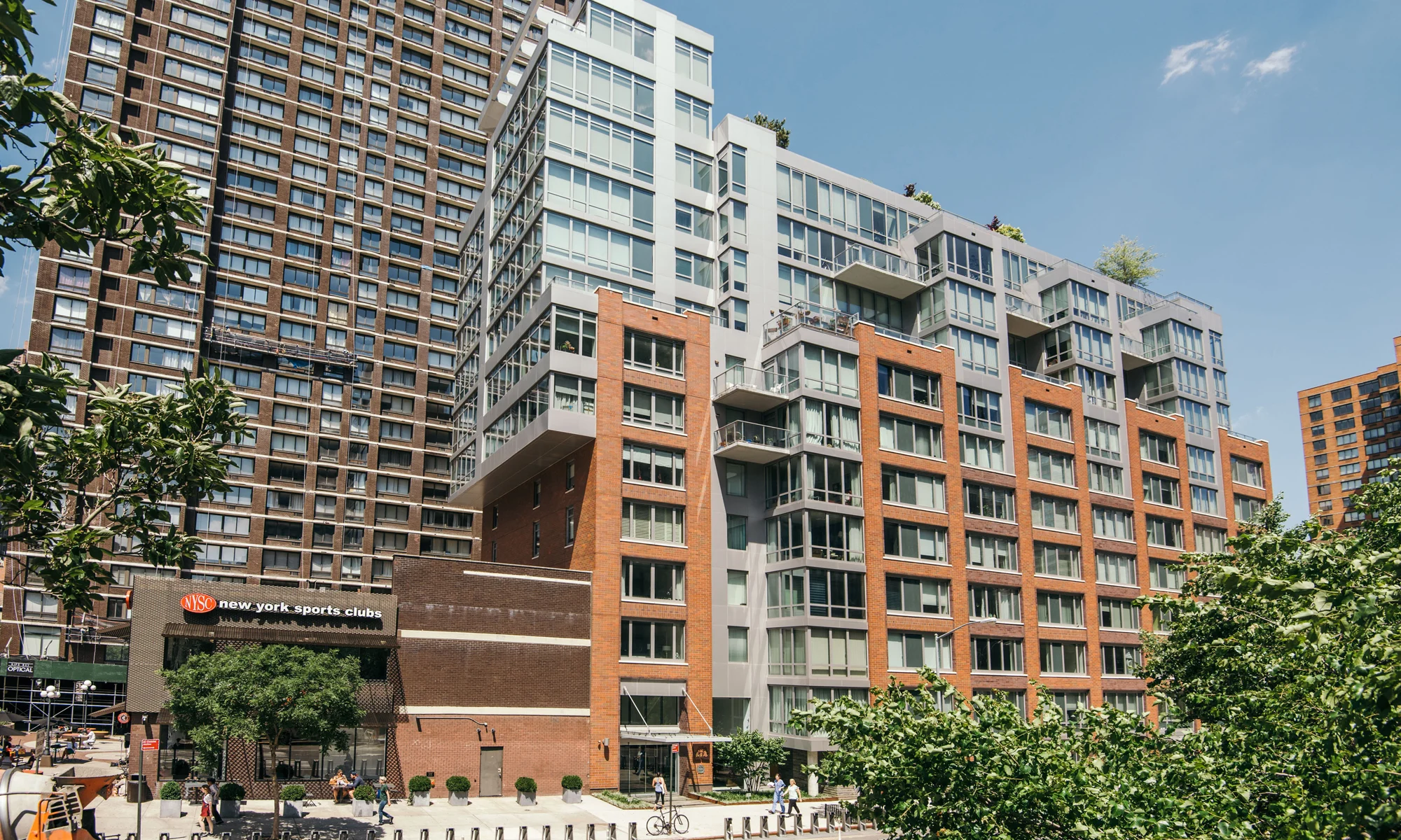 303 East 33rd Street, view 1