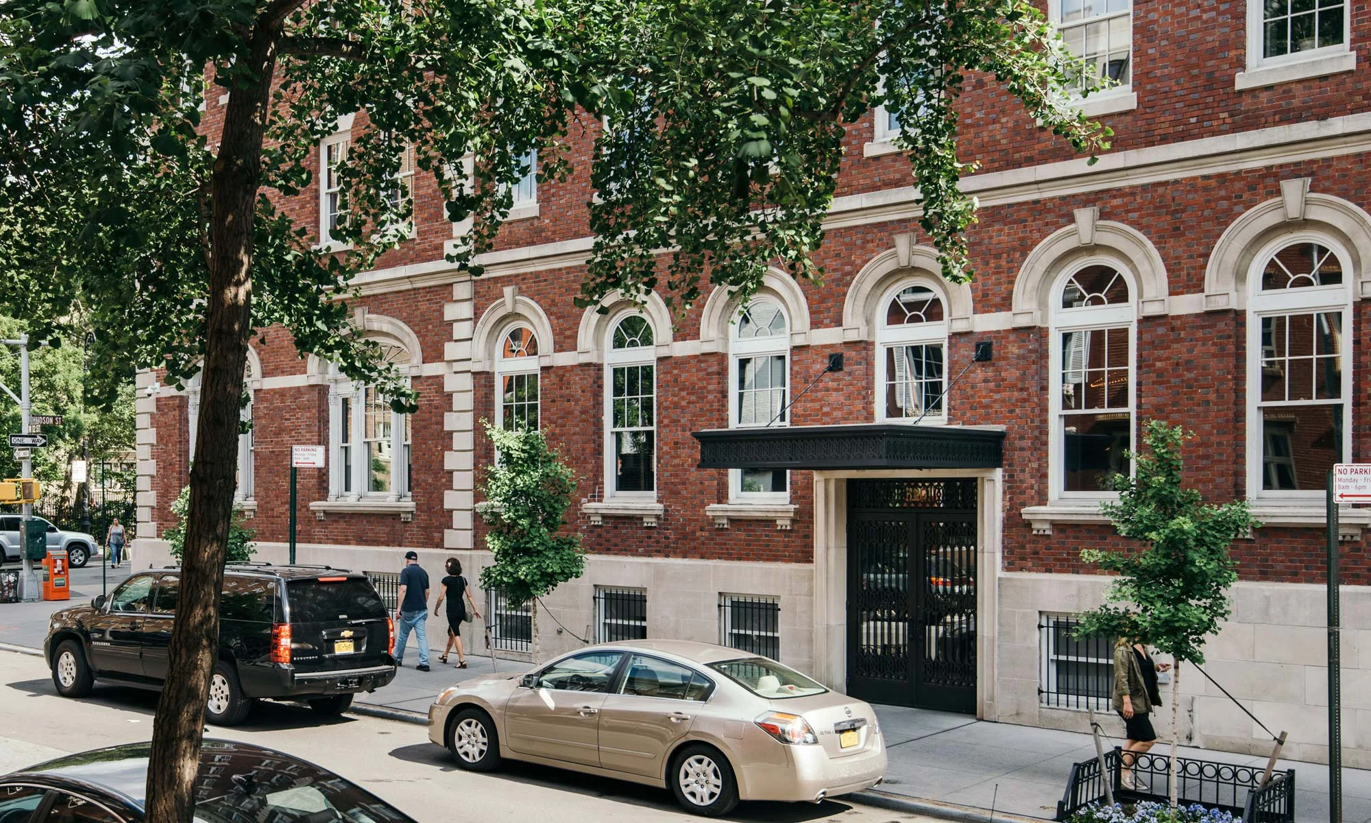 320 West 12th Street, view 2